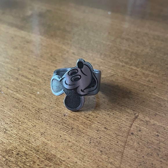 Mickey Mouse Spoon Ring - Picture 2 of 2